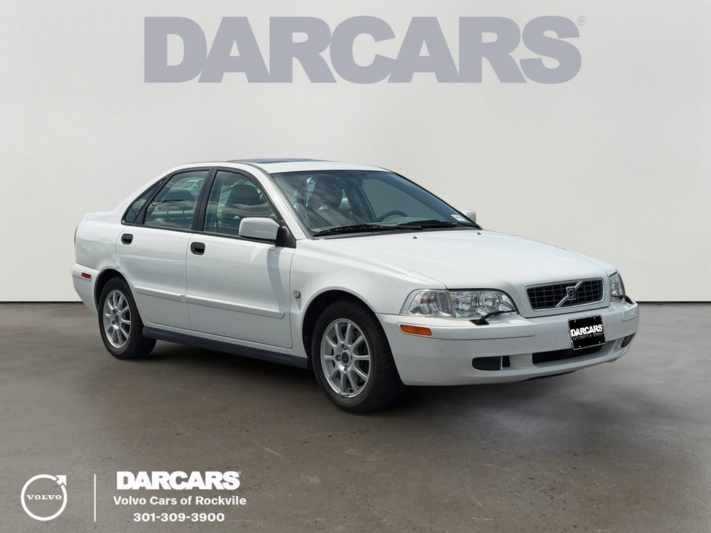 Used 2003 Volvo S40 FWD image 1