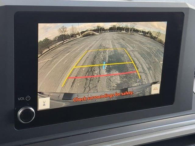 Certified 2024 Toyota Tacoma SR5 image 12