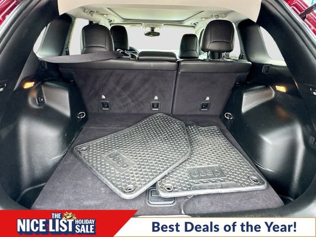 Used 2019 Jeep Cherokee Latitude Plus w/ Comfort/Convenience Group image 26