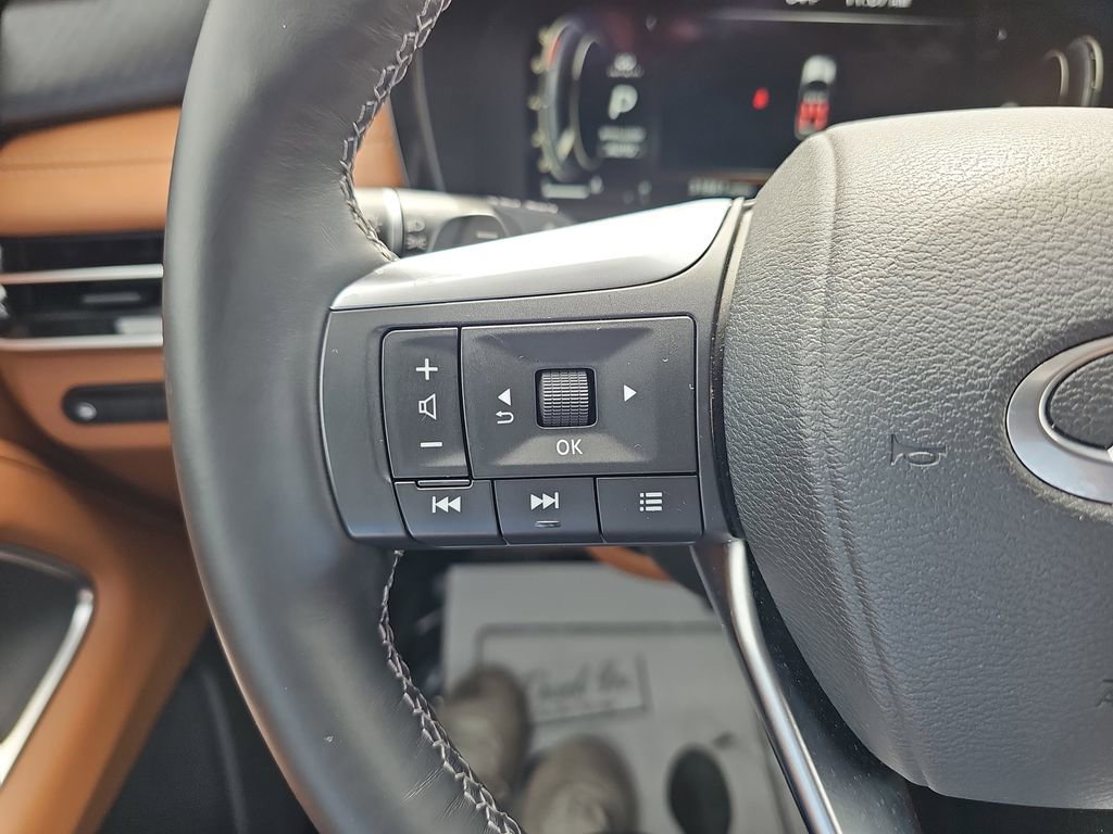 Used 2025 INFINITI QX60 Sensory image 22