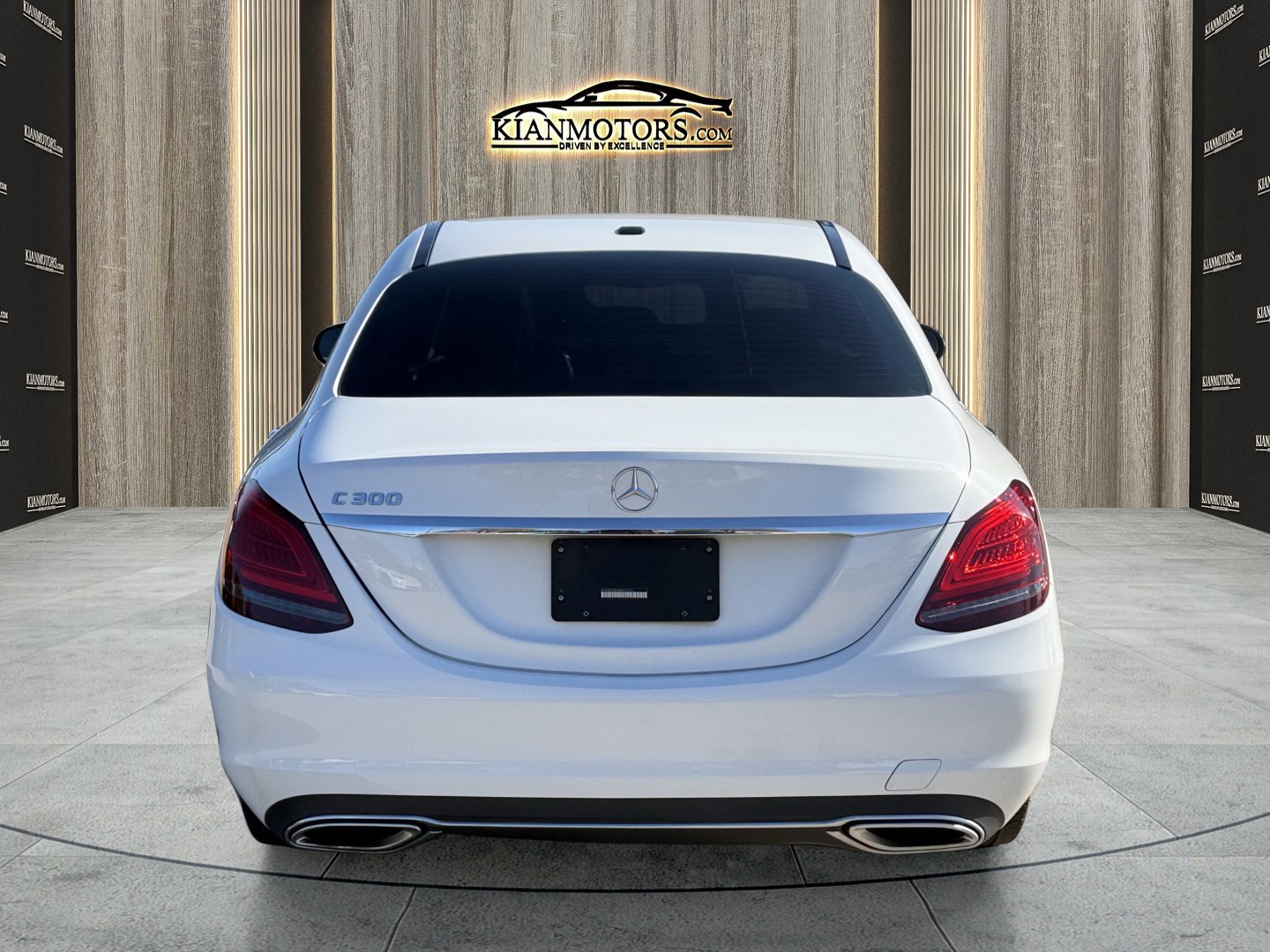Used 2021 Mercedes-Benz C 300 Sedan image 5