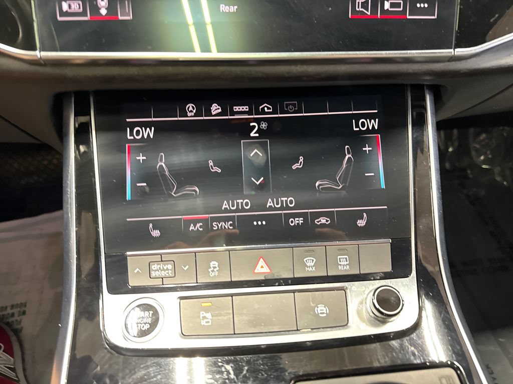 Used 2021 Audi Q7 2.0T Premium Plus AWD/4WD image 22