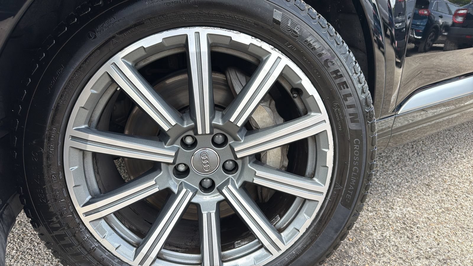 Used 2018 Audi Q7 3.0T Premium Plus w/ Premium Plus Package AWD/4WD image 29