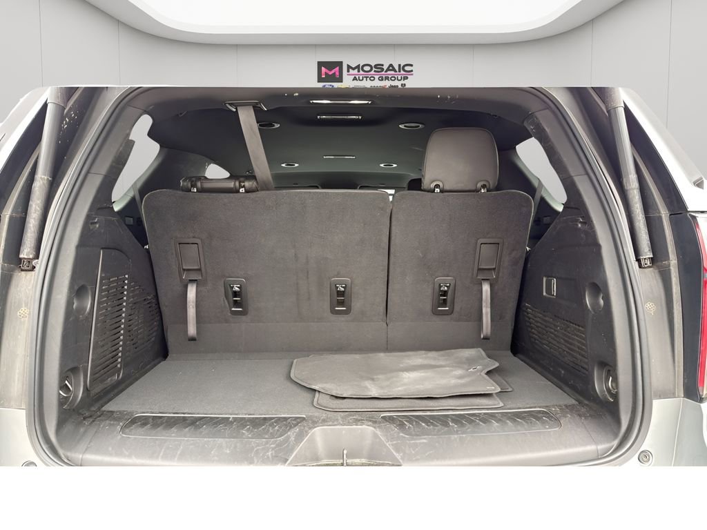 Used 2024 Chevrolet Tahoe LT image 32