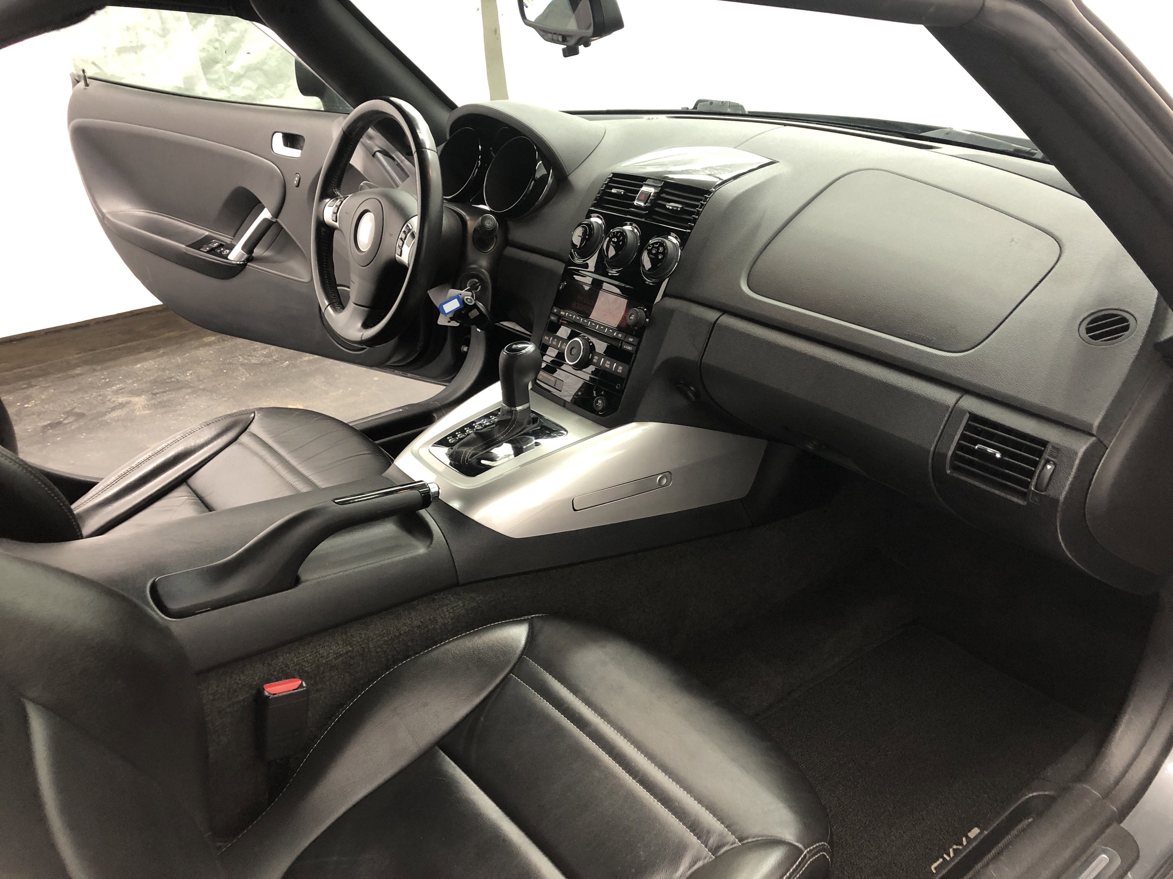 Used 2008 Saturn Sky Red Line image 12