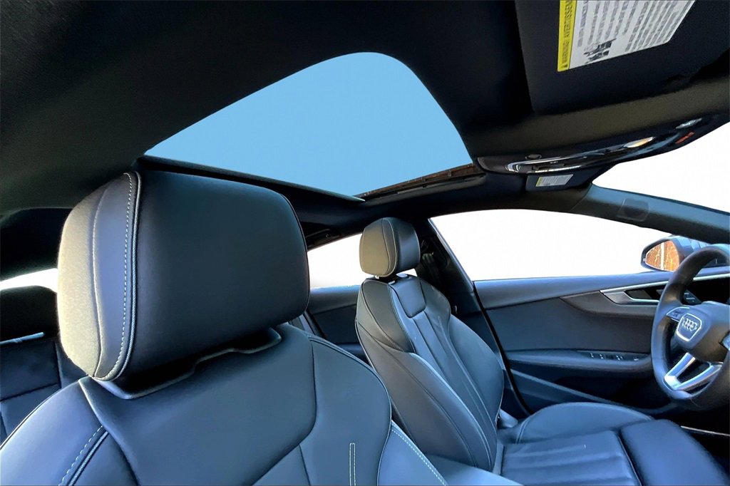 Used 2025 Audi A5 2.0T Premium Plus image 27