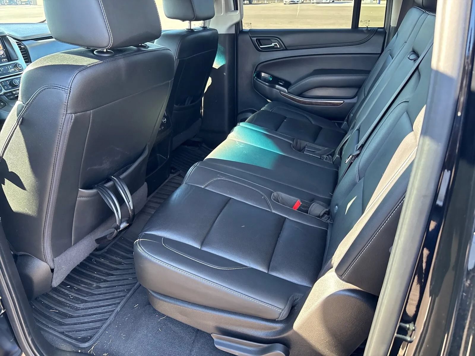 Used 2020 Chevrolet Suburban LT AWD/4WD image 5