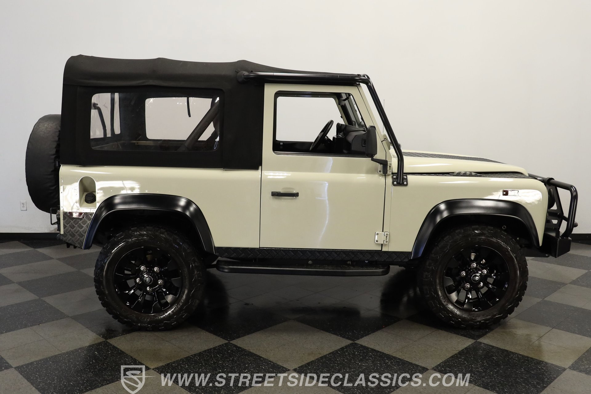 Used 1994 Land Rover Defender 90 AWD/4WD image 13