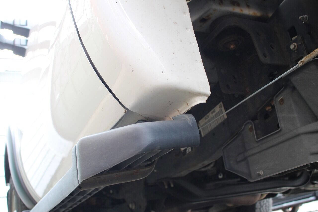 Used 2016 Ford F250 XL image 28