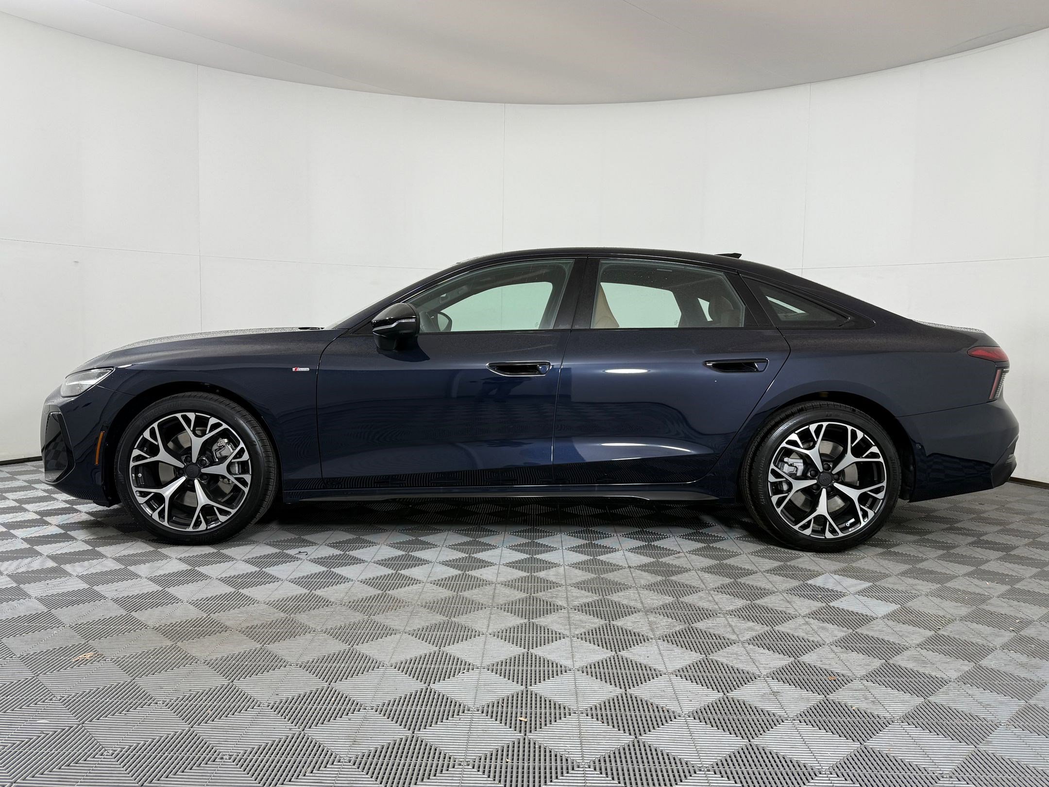 New 2026 Audi A6 Premium Plus image 2