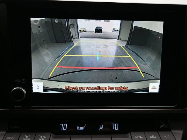 Used 2025 Toyota Camry SE w/ Convenience Package image 44