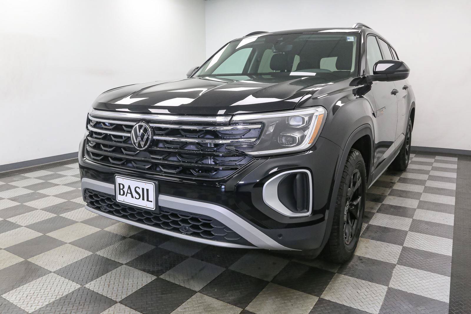 New 2026 Volkswagen Atlas Peak Edition AWD/4WD image 4
