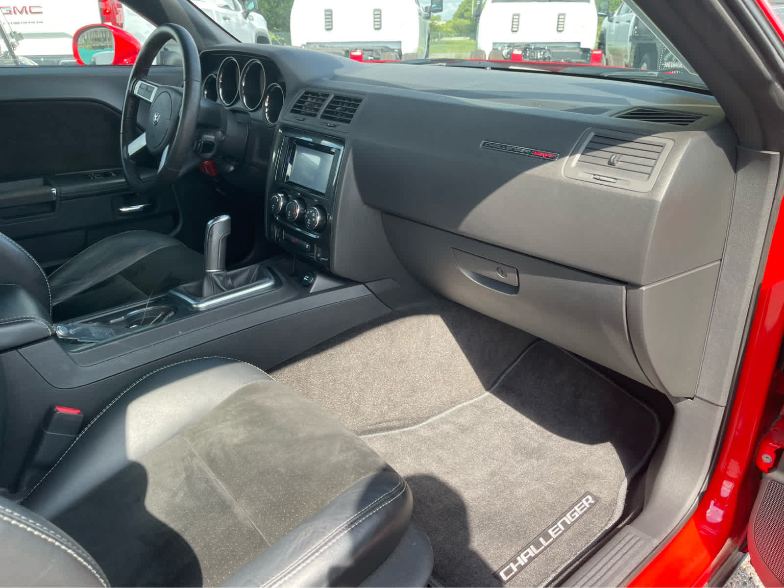 Used 2009 Dodge Challenger SRT8 w/ SRT Option Group II RWD image 25