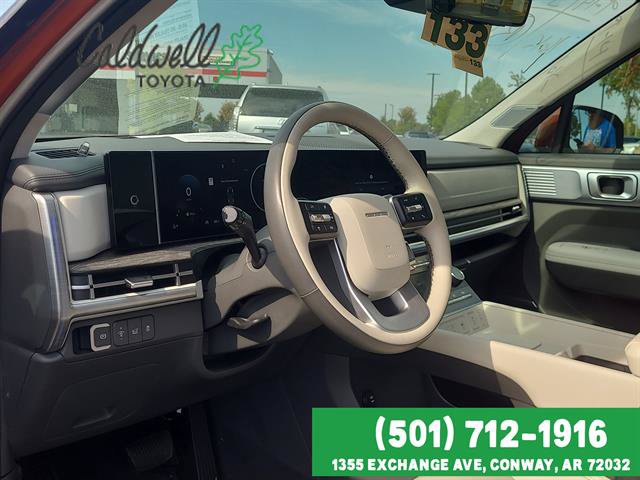 Used 2025 Hyundai Santa Fe Calligraphy FWD image 8