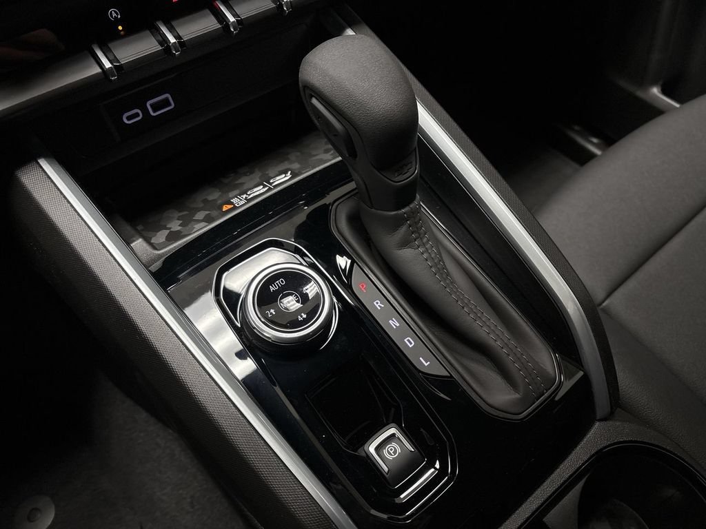 New 2026 Chevrolet Colorado Trail Boss AWD/4WD image 49