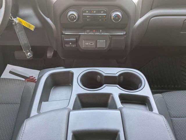 Used 2022 Chevrolet Silverado 2500 Custom w/ Custom Convenience Package AWD/4WD image 18