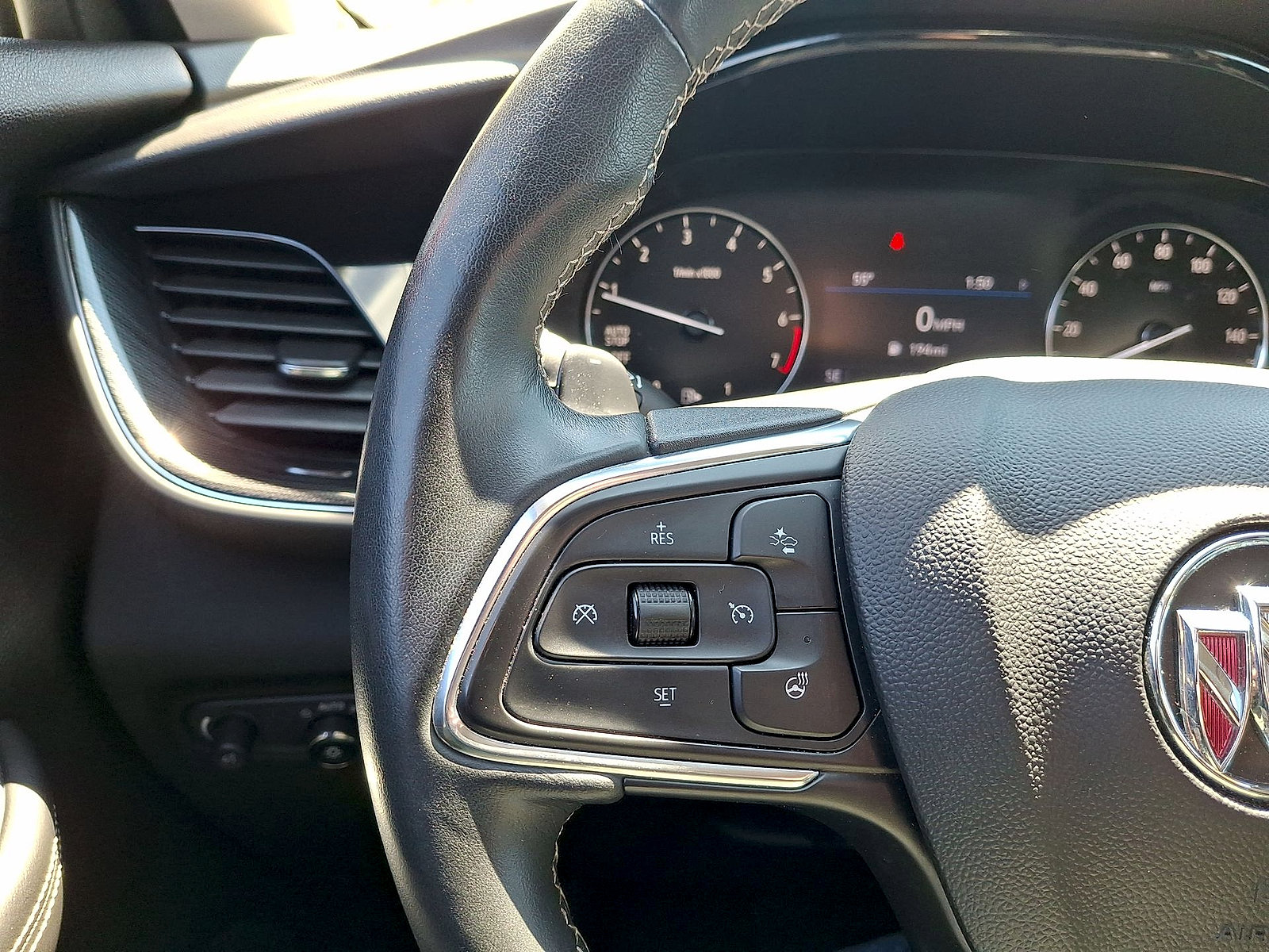 Used 2023 Buick Envision Preferred FWD image 17