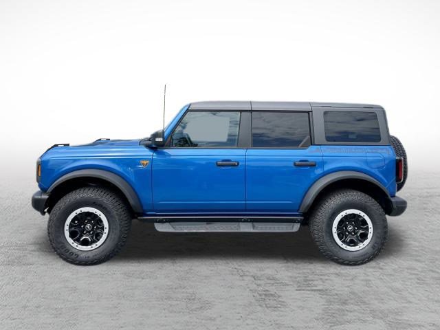 Used 2025 Ford Bronco Badlands image 8