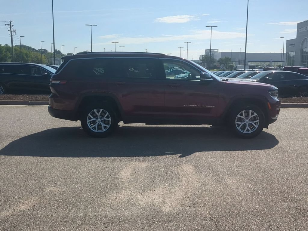 Used 2022 Jeep Grand Cherokee L Limited w/ Luxury Tech Group II AWD/4WD image 6
