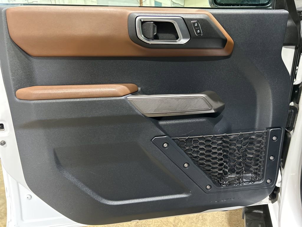 Used 2021 Ford Bronco Outer Banks image 16
