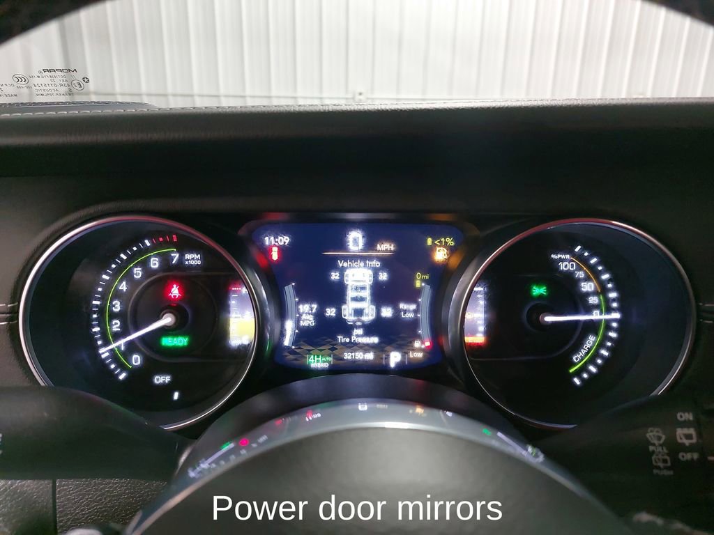 Used 2023 Jeep Wrangler Unlimited Sahara w/ Cold Weather Group image 18