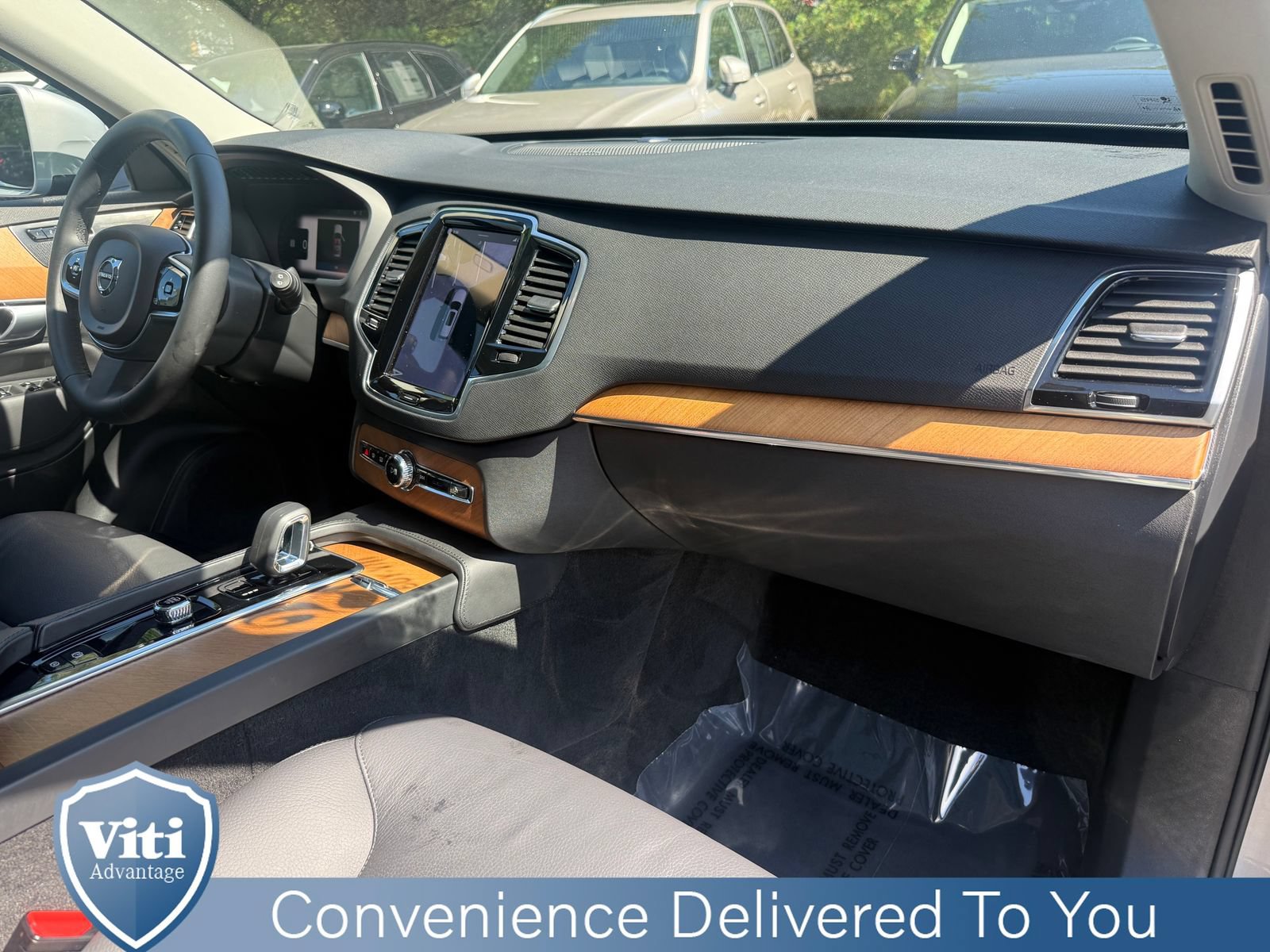 Used 2023 Volvo XC90 B6 Plus w/ Protection Package AWD/4WD image 30