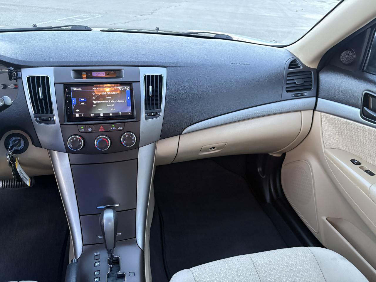 Used 2010 Hyundai Sonata GLS FWD image 38