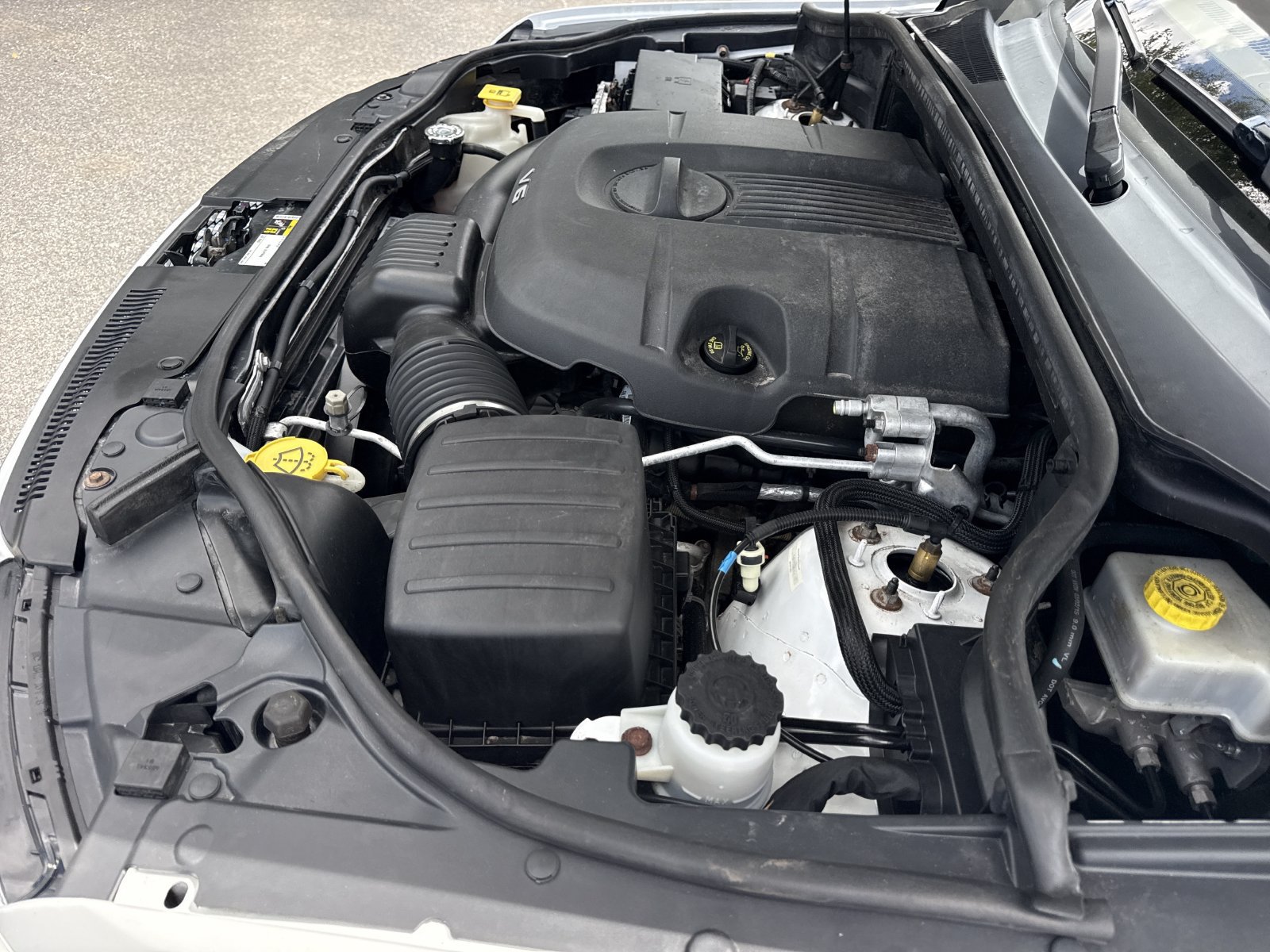 Used 2015 Jeep Grand Cherokee Summit AWD/4WD image 37