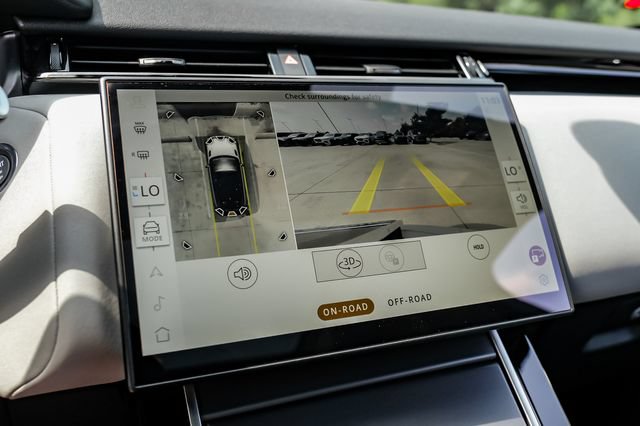 New 2026 Land Rover Range Rover Velar S AWD/4WD image 30