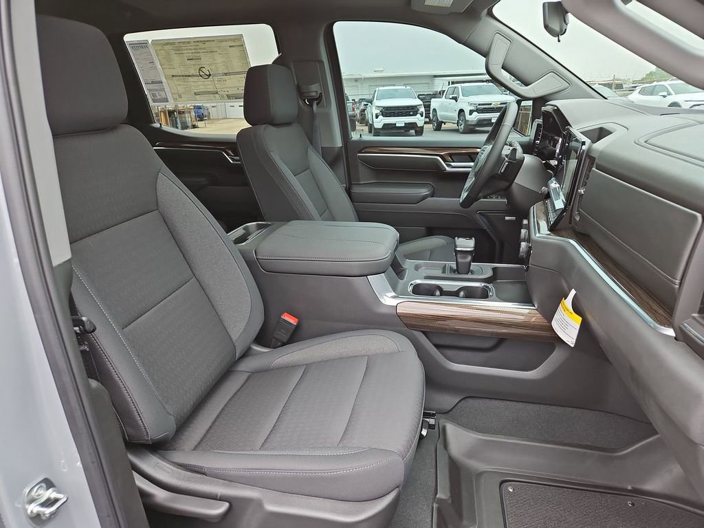 New 2025 Chevrolet Silverado 1500 RST w/ Convenience Package II image 29