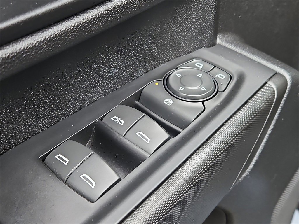 Certified 2022 Chevrolet Silverado 2500 Custom w/ Gooseneck/5TH Wheel Package image 16