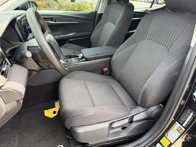 Used 2026 Toyota Camry LE FWD image 24