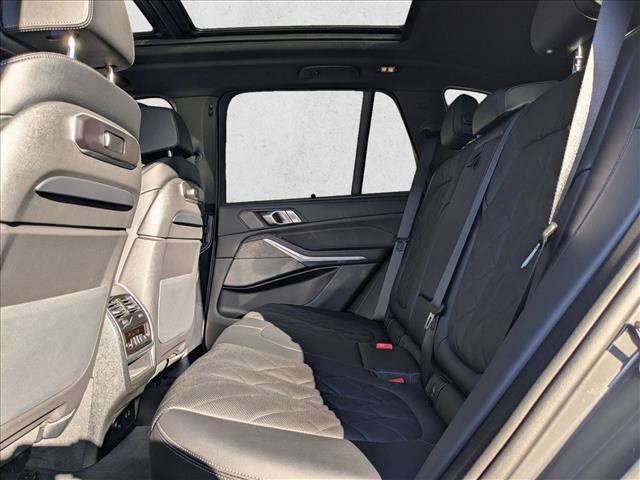 Used 2026 BMW X5 xDrive50e w/ Executive Package AWD/4WD image 17