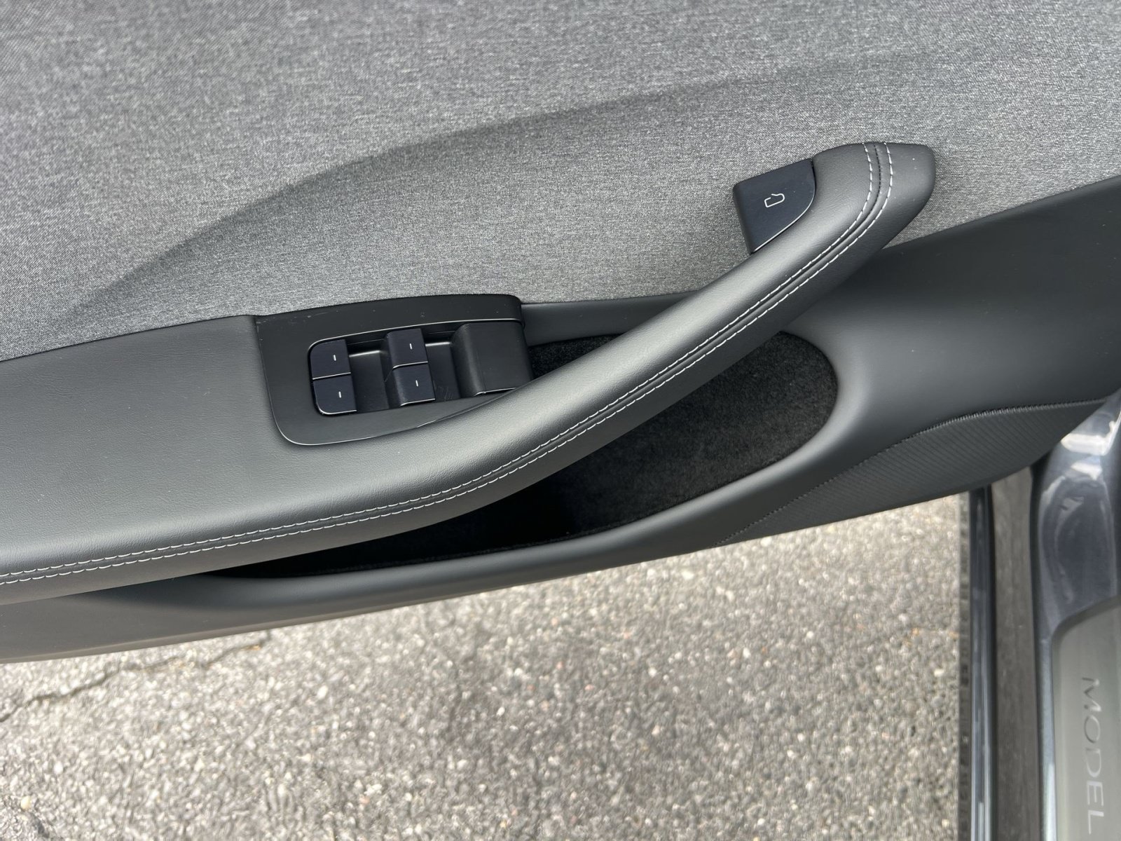 Used 2025 Tesla Model 3 Long Range RWD image 15