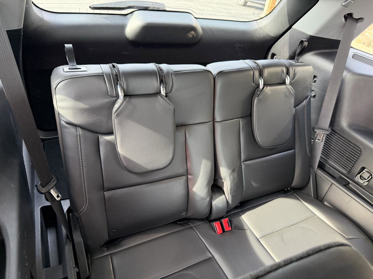 Used 2021 Ford Explorer XLT w/ Equipment Group 202A image 24