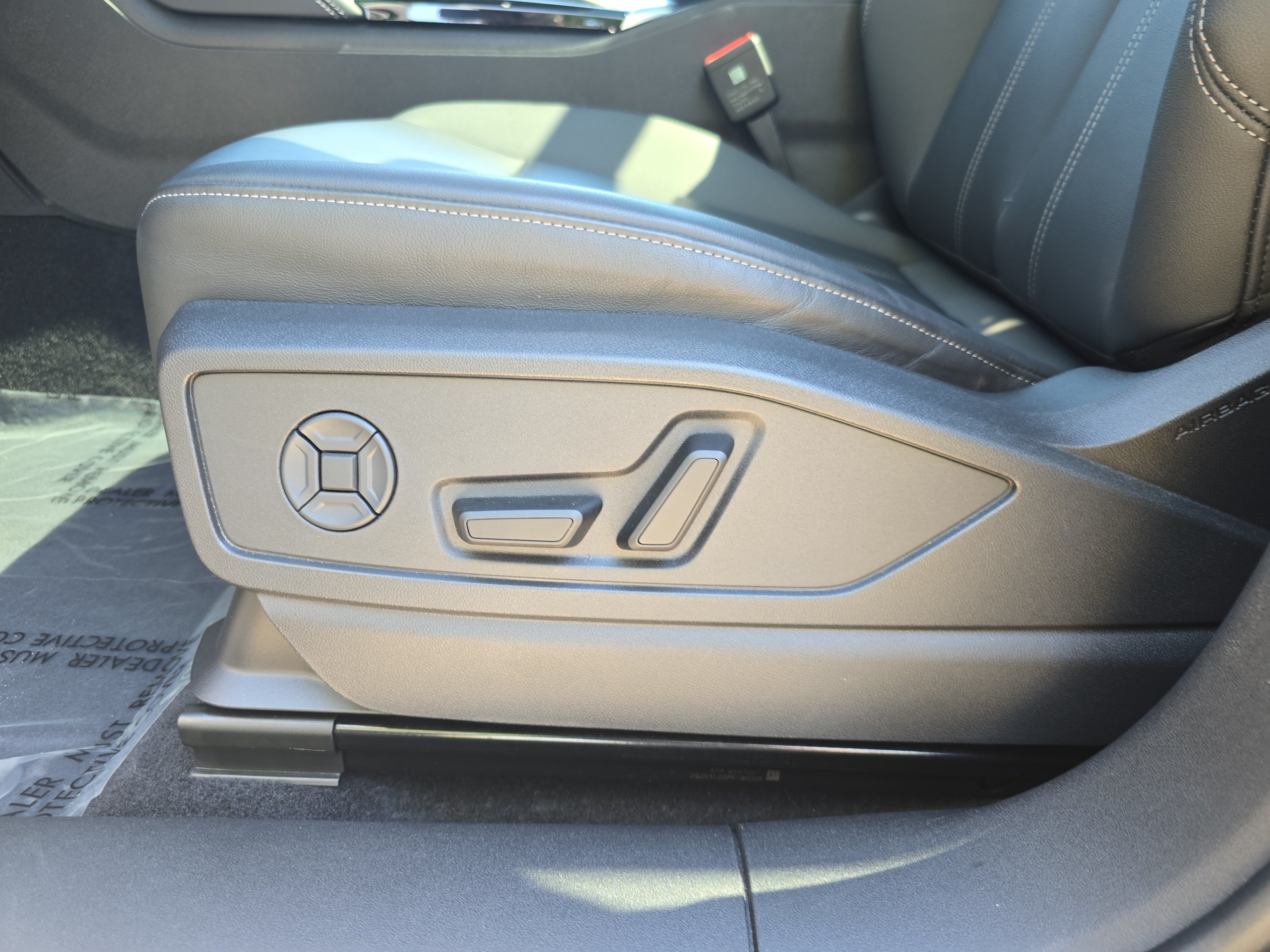 Certified 2025 Audi Q5 Premium Plus w/ Premium Plus AWD/4WD image 25