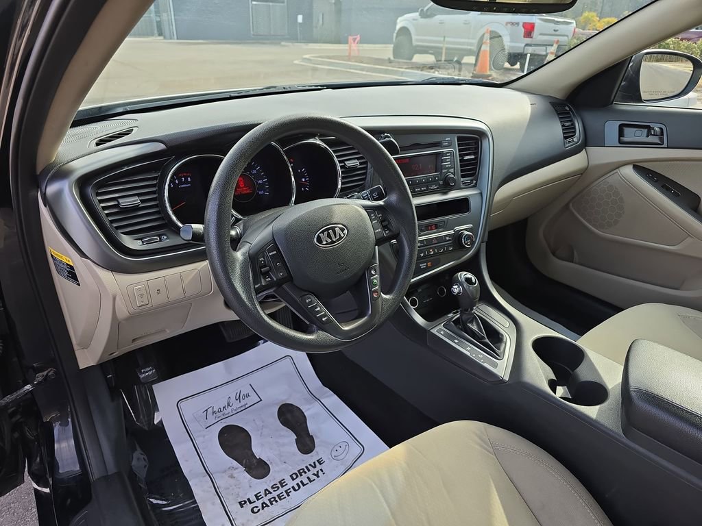 Used 2013 Kia Optima LX w/ Convenience Pkg image 20