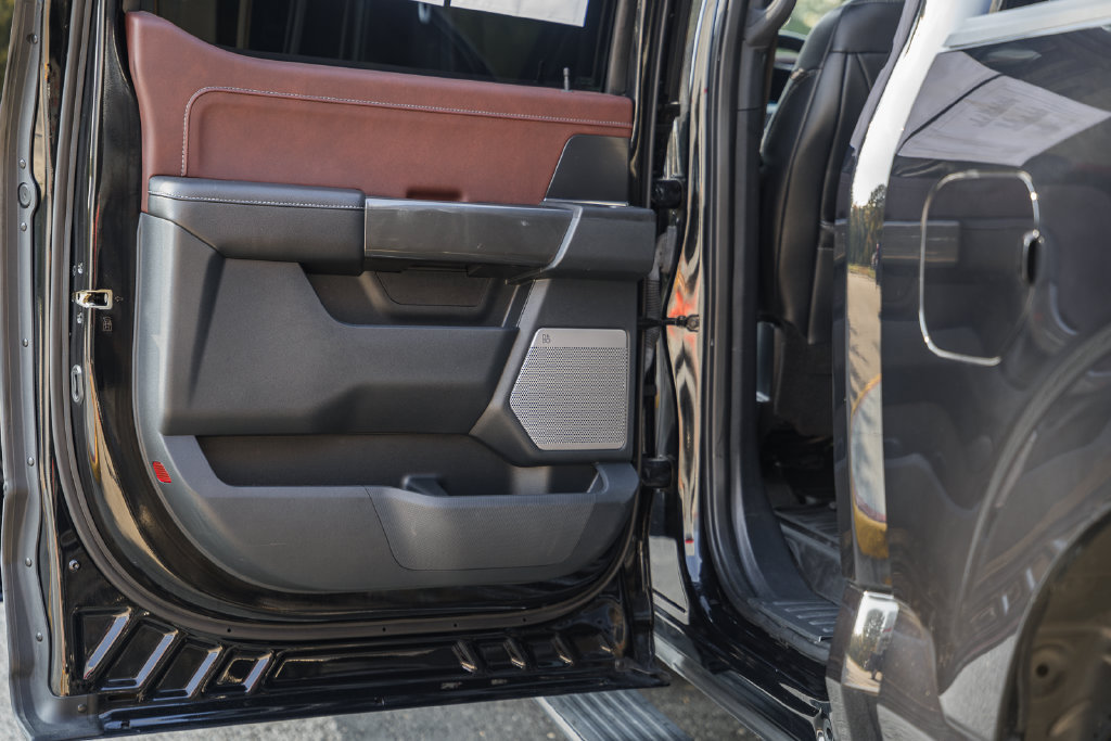 Used 2022 Ford F150 Lariat w/ Equipment Group 502A High AWD/4WD image 40