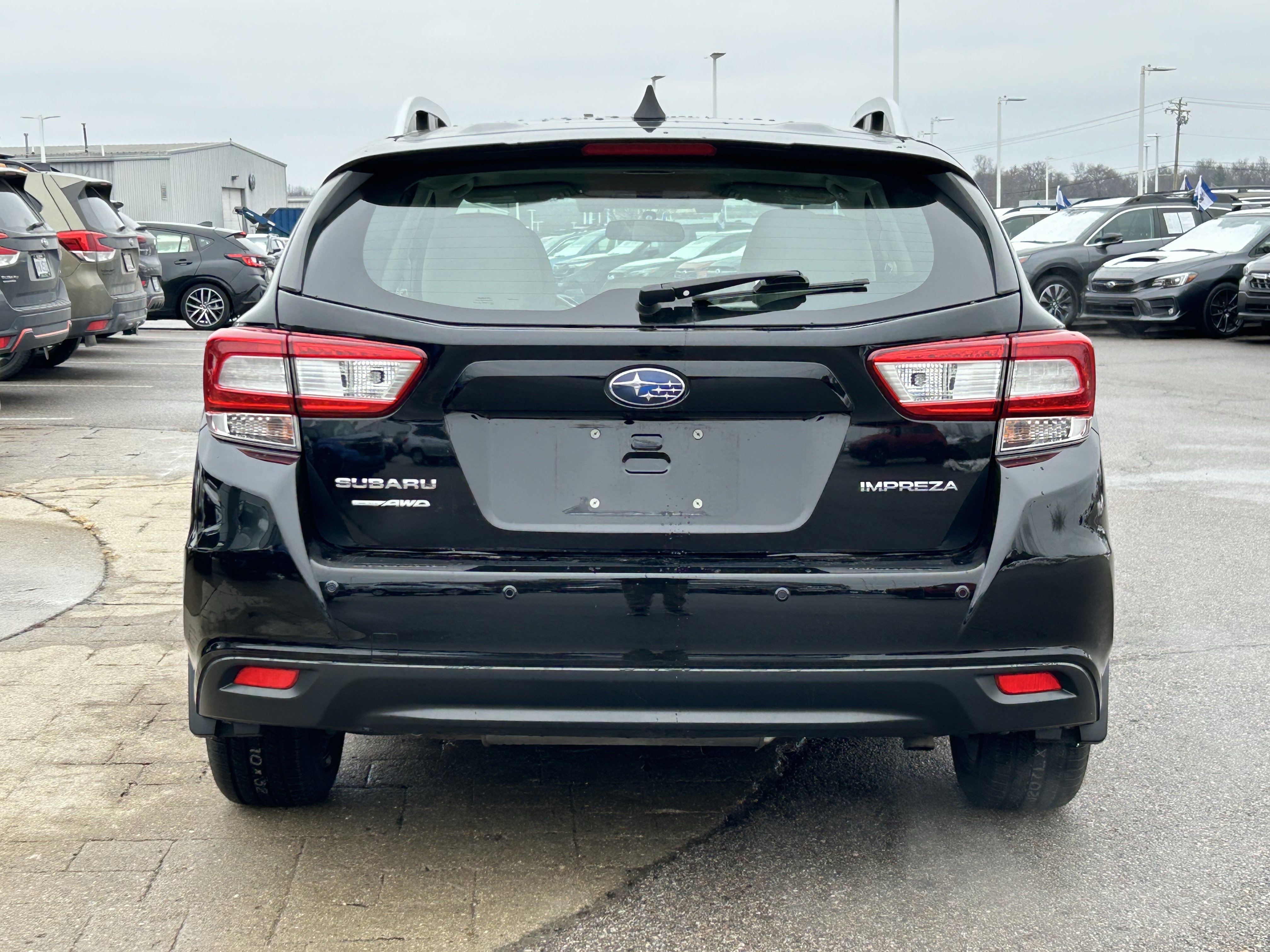 Used 2019 Subaru Impreza 2.0i Limited image 6