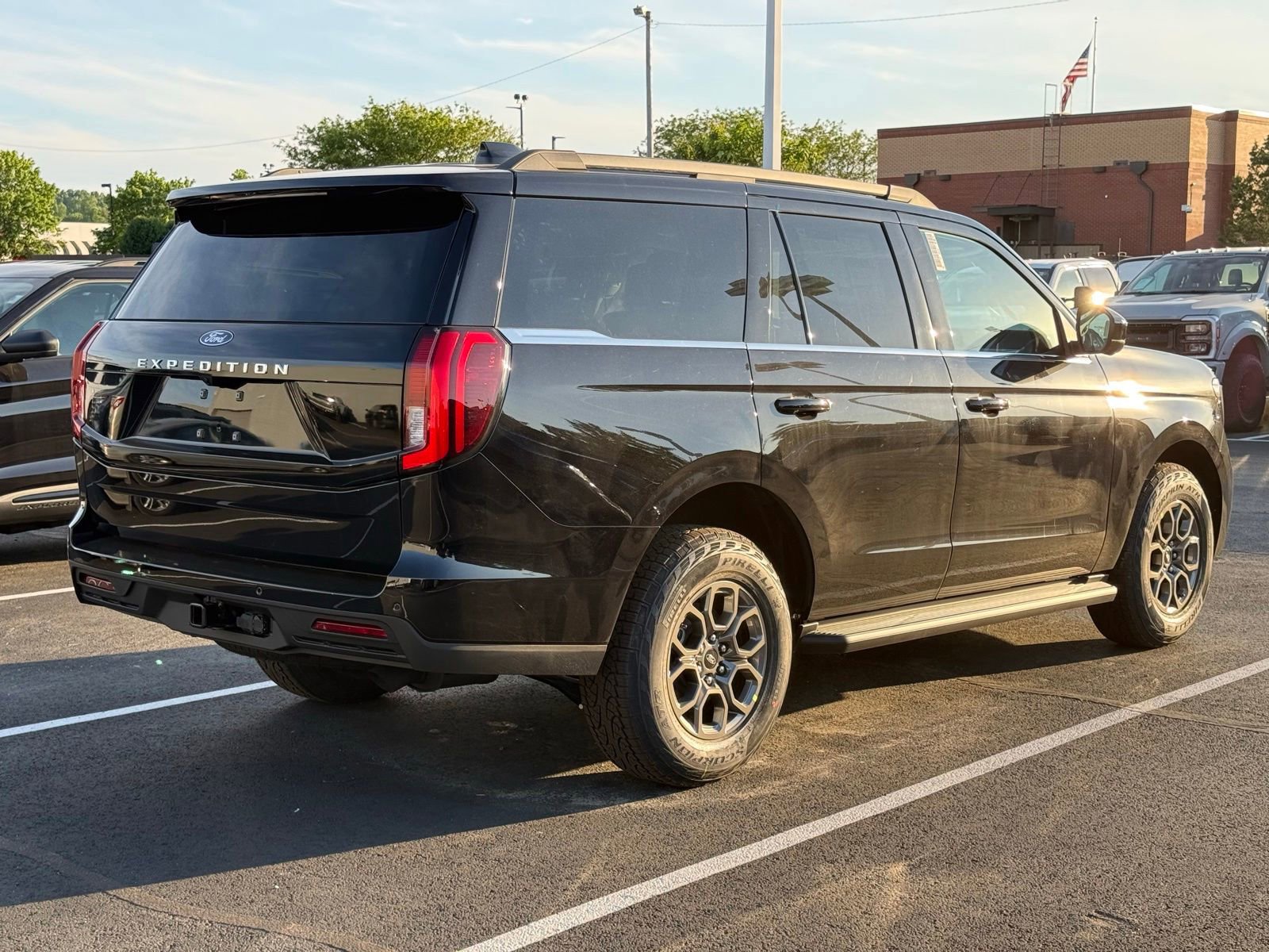 New 2026 Ford Expedition XL AWD/4WD image 7