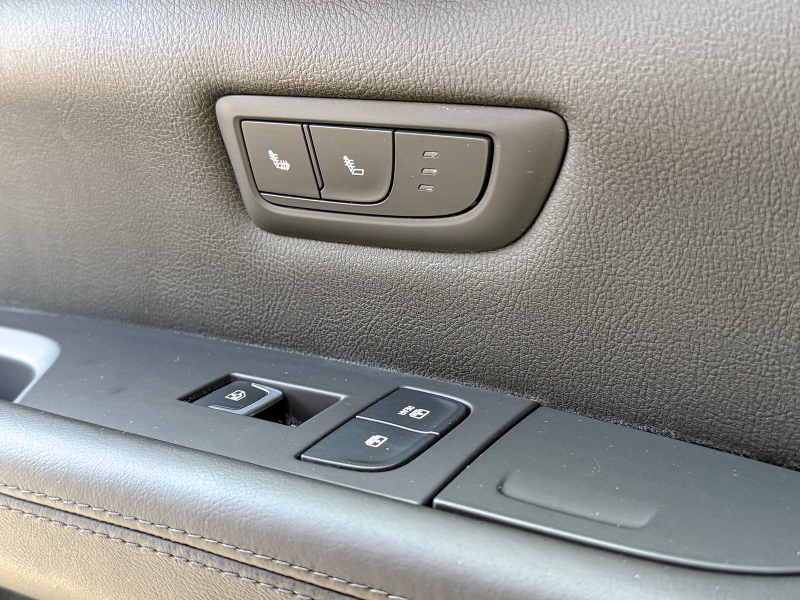 Used 2018 Cadillac CT6 Luxury image 36