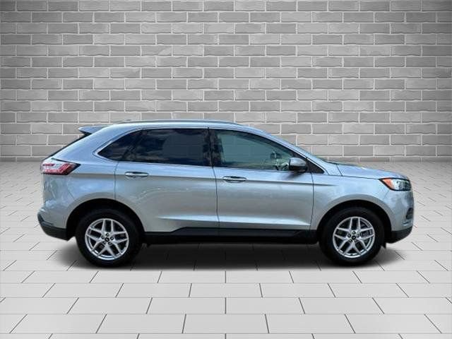 Certified 2024 Ford Edge SEL w/ Convenience Package AWD/4WD image 4