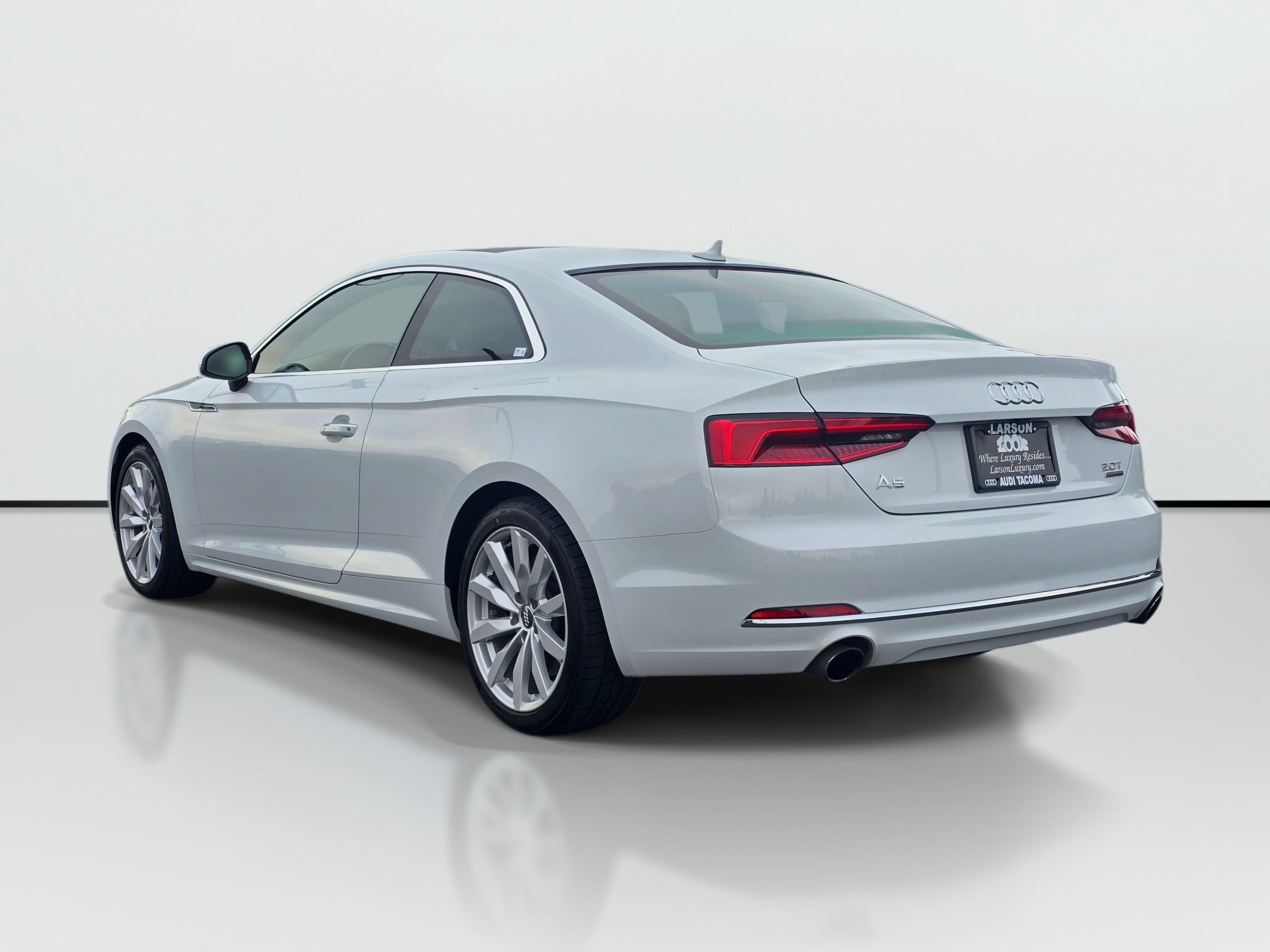 Used 2018 Audi A5 2.0T Premium w/ Convenience Package AWD/4WD image 3