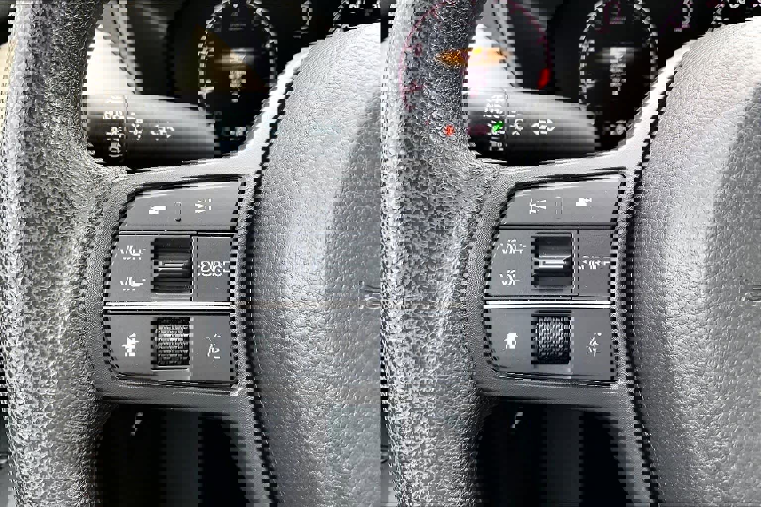 Used 2023 Honda HR-V LX image 21