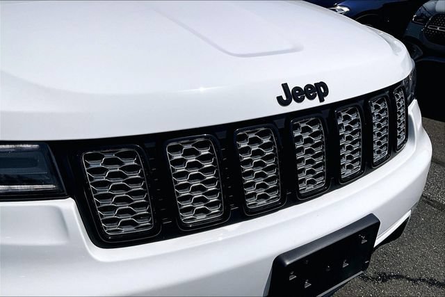 Used 2021 Jeep Grand Cherokee Laredo X AWD/4WD image 27