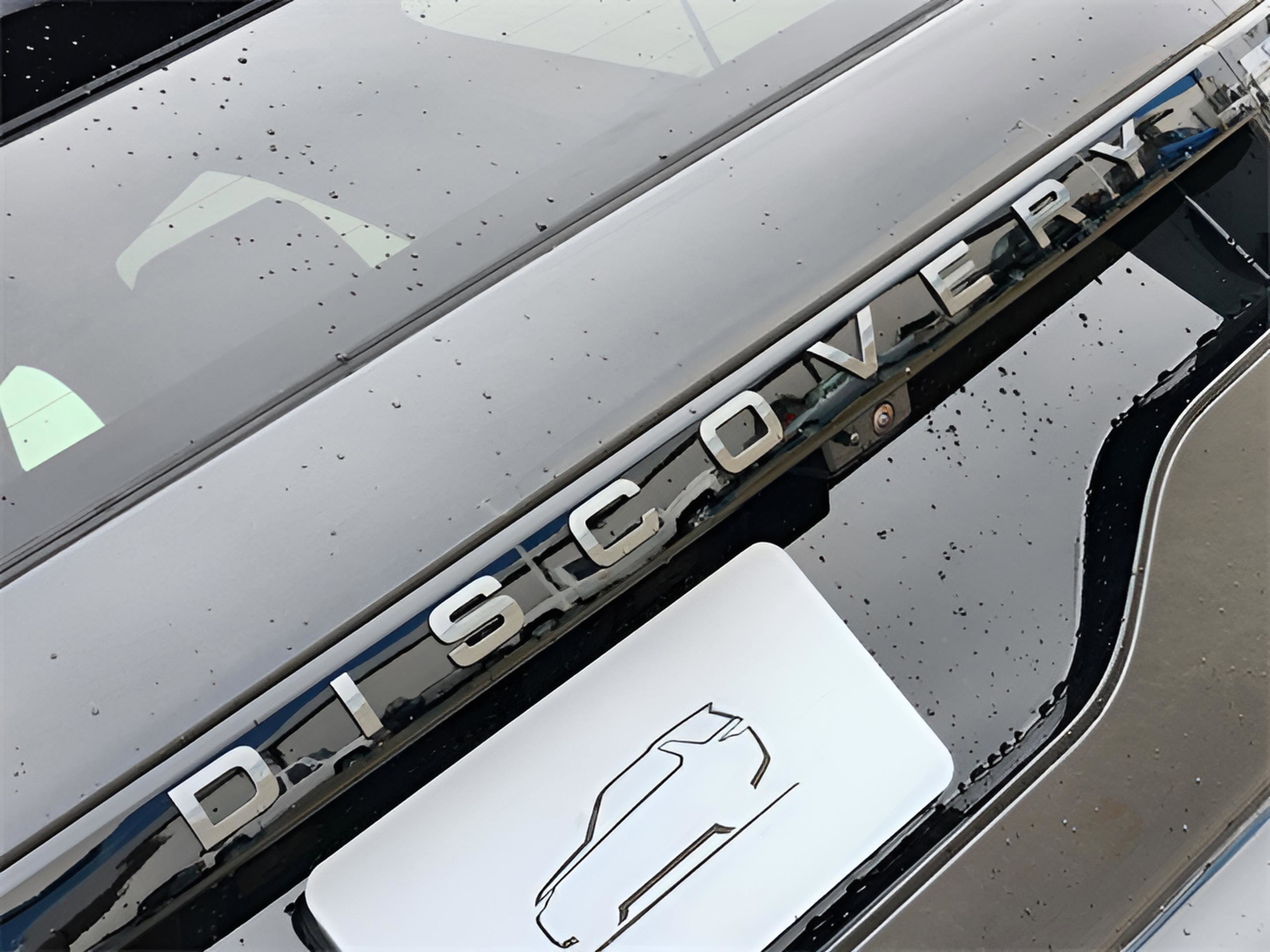 New 2025 Land Rover Discovery Dynamic SE image 34