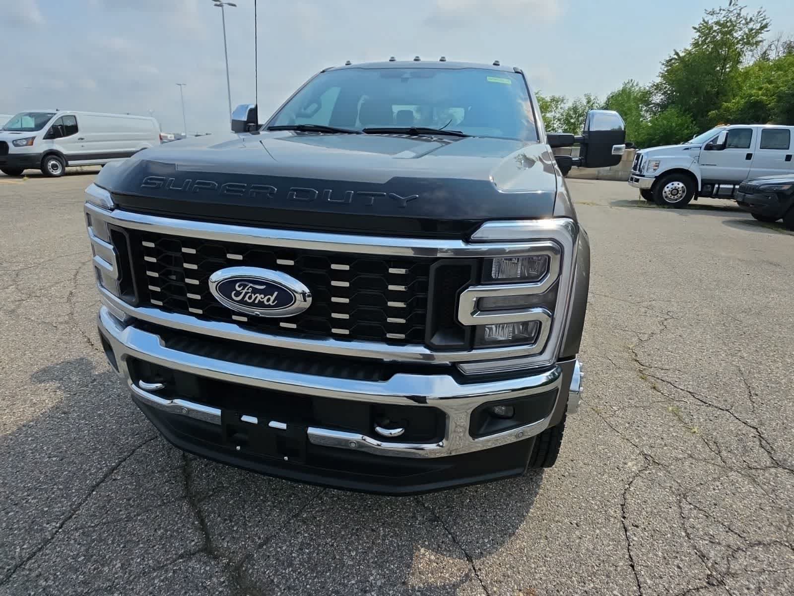 Used 2023 Ford F450 King Ranch w/ Chrome Package AWD/4WD image 3