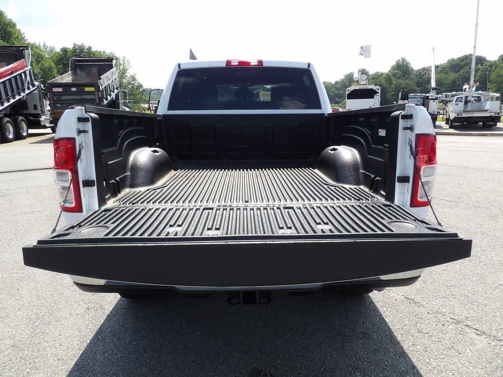 Used 2023 RAM 2500 Big Horn w/ Level 1 Equipment Group AWD/4WD image 53
