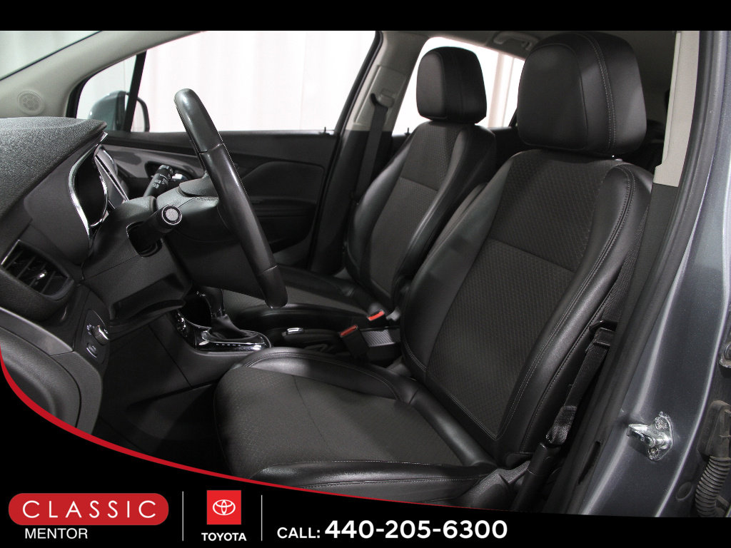 Used 2019 Buick Encore Preferred AWD/4WD image 5