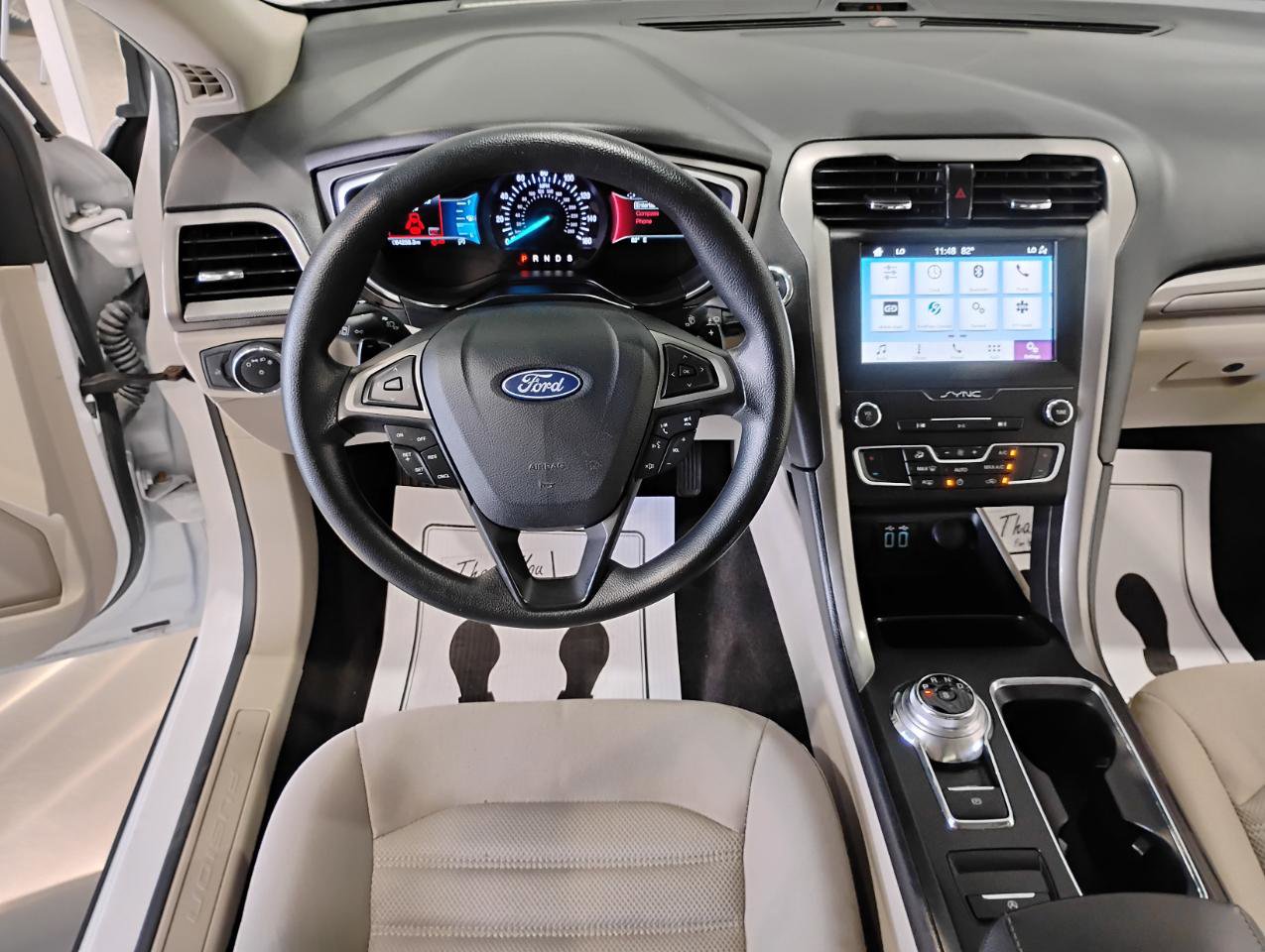 Used 2019 Ford Fusion SE image 27